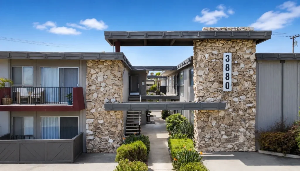 3800 Shasta Apartments San Diego Exterior