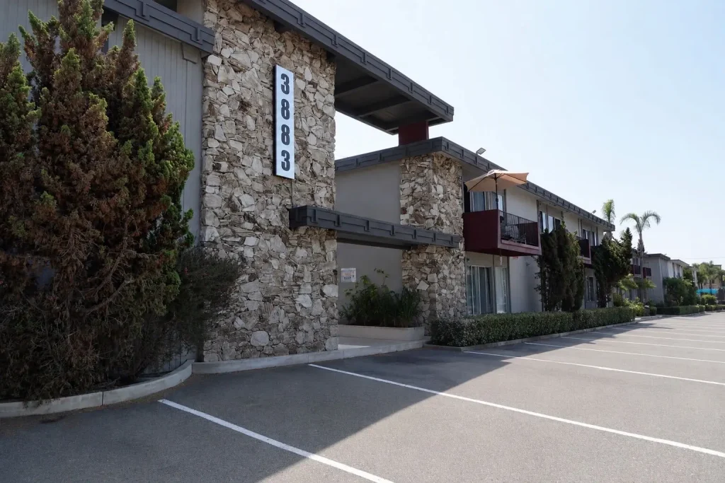 Tuscany Villas apartment community in Pacific Beach San Diego
