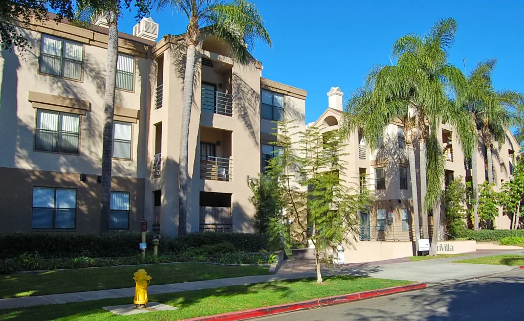 Uptown Villas apartment community in Hillcrest San Diego